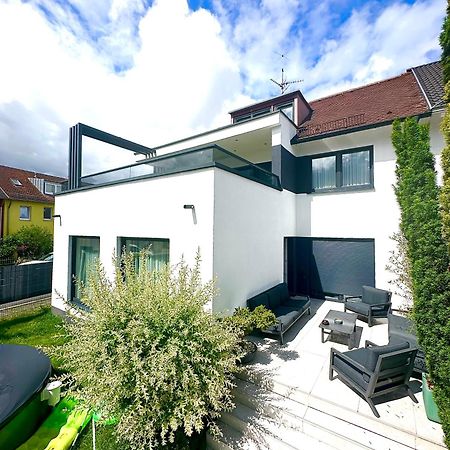Dayyounglife Mit Terrasse Grill Parkplatz Norimberga Esterno foto